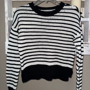 Aeropostale Black and White Striped Crew Neck Sweater